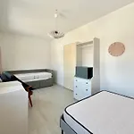 Apartment Kiss Apartmanhaz *