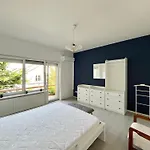 Kiss Apartmanhaz *