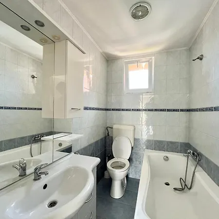 Apartment Kiss Apartmanhaz Siofok