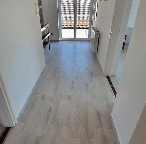 شقة Kiss Apartmanhaz