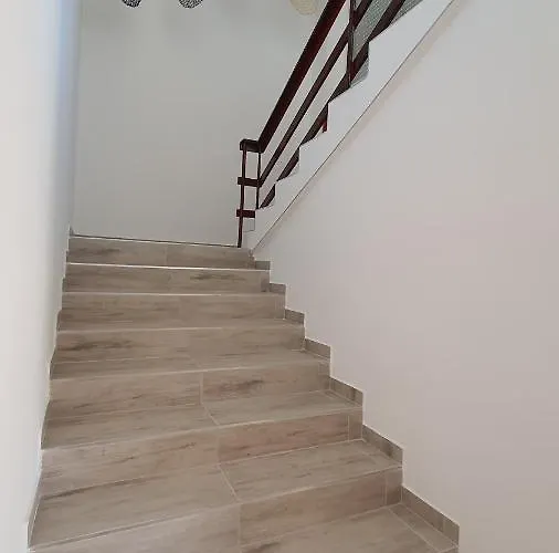 شقة Kiss Apartmanhaz شيوفوك